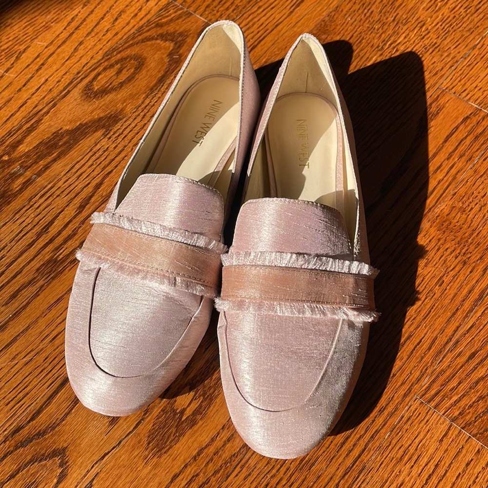 Ruffle Loafer